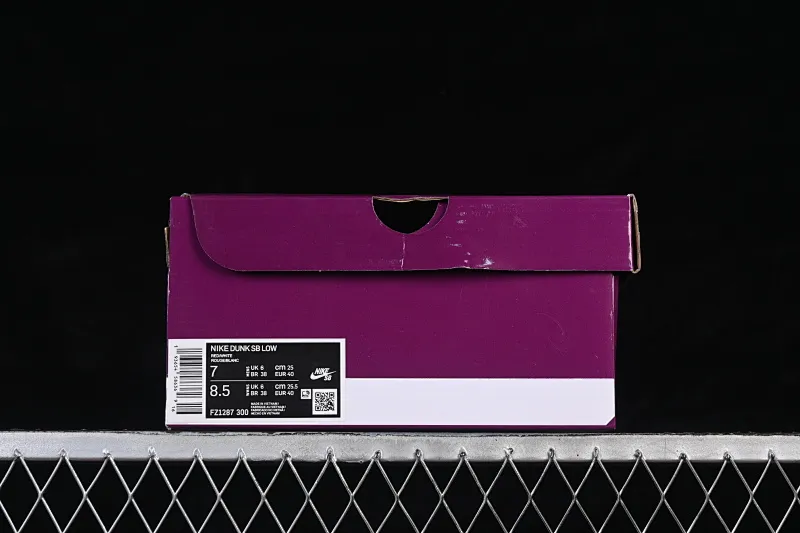 All Categories Nk SB Dunk Series Nk SB Dunk Low Low-top sneakers Nike SB Dunk Low Bloodline SB low-top casual sneakers FZ1287-300